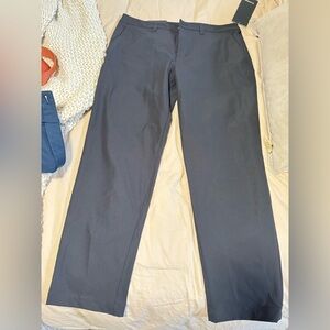 NWT Black lululemon athletica ABC classic fit trouser